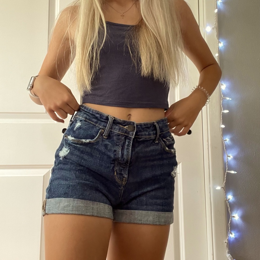 Old Navy Medium Washed High rise distressed shorts